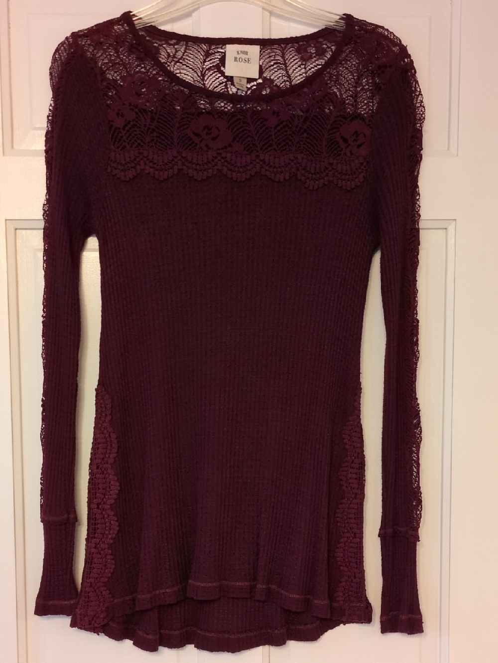 Knox Rose Lace Long Sleeve Waffle Knit Tunic Top Size S. Wine *Like New*